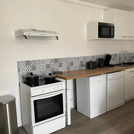 Maison Spacieuse Et Confortable 100M2 Avec Jardin Val-de-Reuil Exterior photo