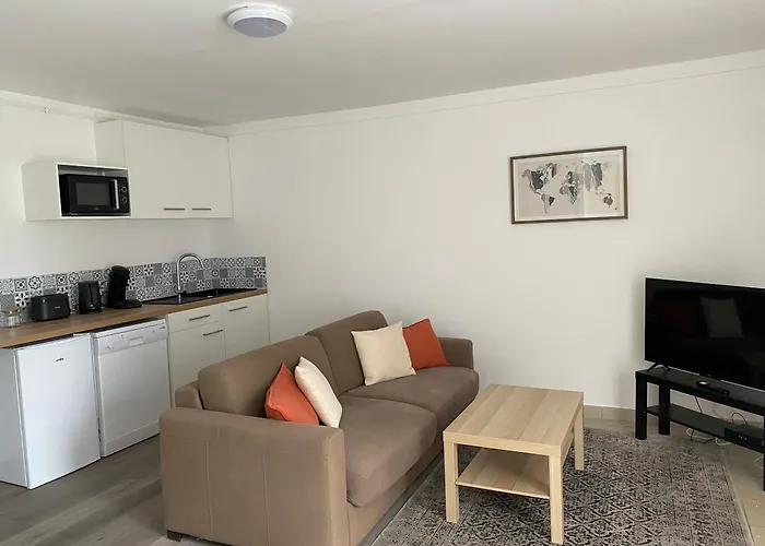 Maison Spacieuse Et Confortable 100M2 Avec Jardin